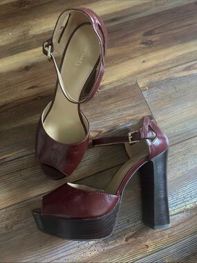 Michael Kors Wine Leather Peep-Toe Platform Heels 9M